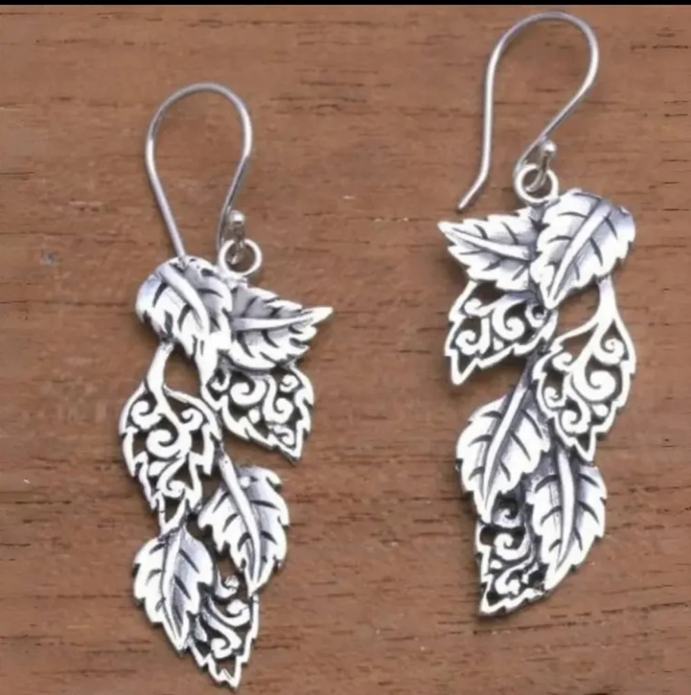 Silvertone Leaf Earrings